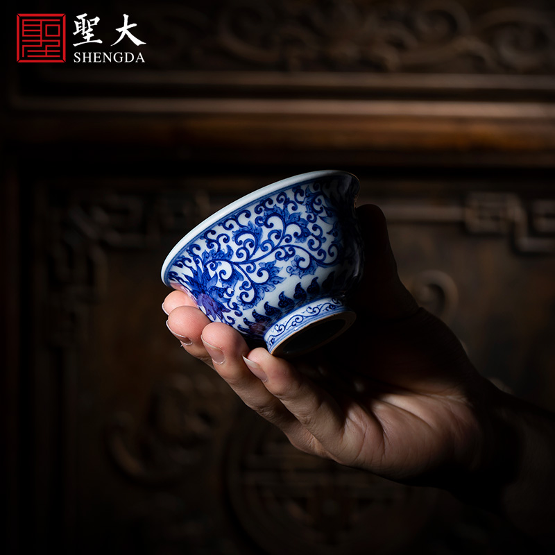 Santa teacups hand - made ceramic kungfu maintain blue tie up branch treasure phase grain pressure hand cup cup of jingdezhen tea service master