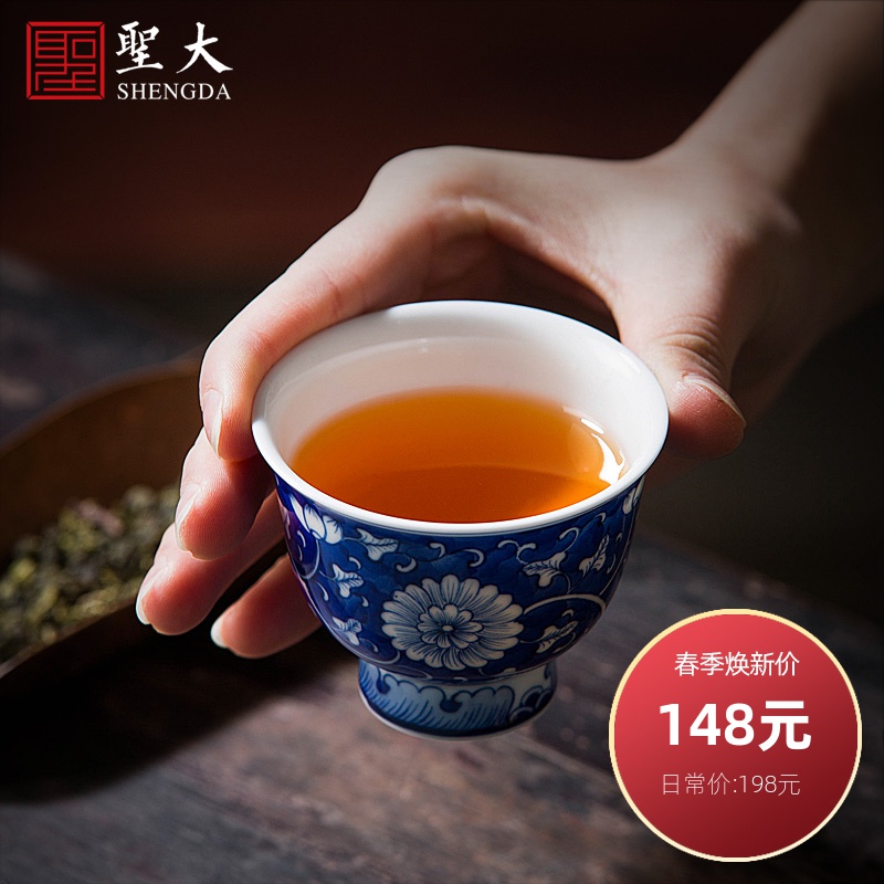 Santa teacups hand - made ceramic kung fu tie up branch group by of blue and white porcelain grain bell cup cup of jingdezhen tea service master