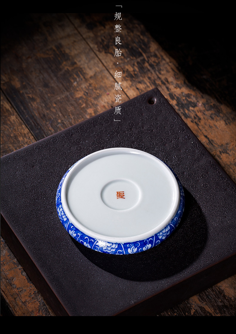 The big buy blue and white moonlit double crane, hand - made ceramic cover cover all hand jingdezhen kung fu tea accessories cover holder frame