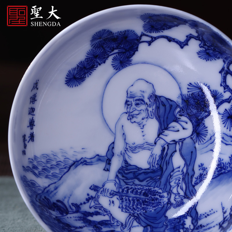 The big blue and white 18 arhats teacups hand - made ceramic curios kung fu master of jingdezhen tea service sample tea cup