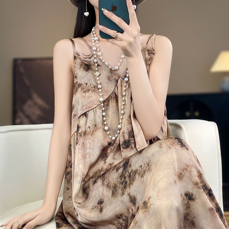 High-End Mulberry Silk Camisole Dress for Women, Silk Summer 2024 New Printed Satin Vacation Slimming Long Dress