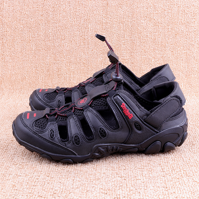 Foreign Trade One Shoe Two Baotoo Sandas Men hollowed outdoor trek beach shoes traceability shoes