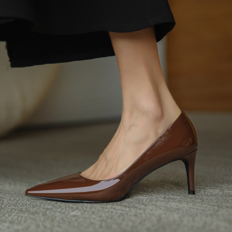 YCF high heels women's 2021 new temperament spring and autumn leather bed sexy commuter shallow pointed toe stiletto shoes