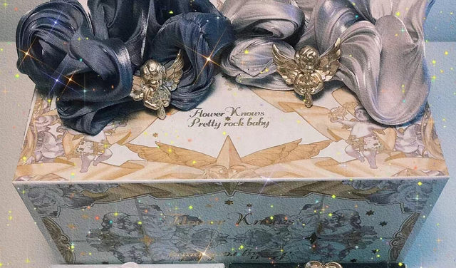 Floral-Inspired Hair Ties, High-End Scrunchies for Women, Ponytail Holders, Simple and Elegant Hair Accessories