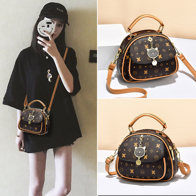 Bags for Women, Niche Design, Textured Crossbody Bag for Women, 2024 New Autumn and Winter Trendy Fashion Versatile Internet Celebrity Shoulder Bag
