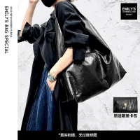 Japan's new forest genuine leather women's bag vegetable tanned cowhide tote bag large capacity simple commuter shoulder bag V-shaped