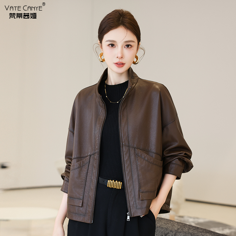 Haining Spring New Sheepskin Jacket for Women, Fashionable Casual Genuine Leather Coat, Short Slim-Fit Jacket for Petite Figures