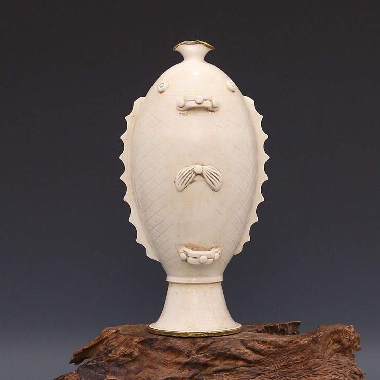 Boutique Song Ding kiln carved fish scale pattern Goldfish-shaped bottle Antique porcelain Antique ancient porcelain collection