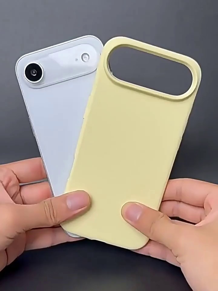 iPhone 17 Air纯黑移动硬件壳25年实测|“超轻薄”≠不抗摔?一壳双芯设计竟能两所有。