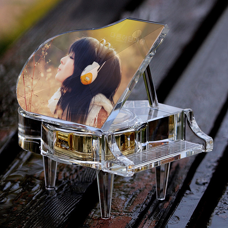 Crystal piano sky city music box music box music box diy photo custom birthday gift girls send girls