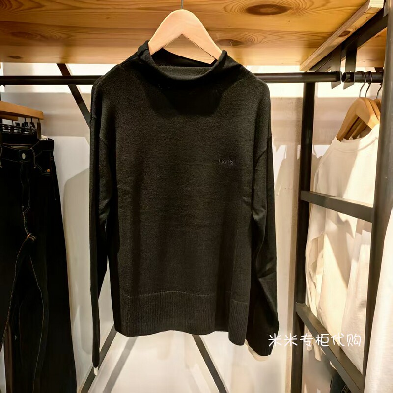 Levis Women's Black Knitted Turtleneck Sweater 0051N-0002 0051N0002