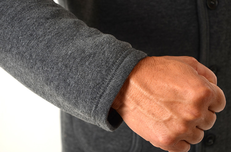 Áo len cotton trung cổ và áo len nam nút len ​​ấm áp hàng đầu cộng với nhung dày cộng với phân bón để tăng lông cừu đơn quần bò nam