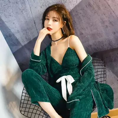 Wool pajamas women's autumn and winter coral velvet 2020 new three-piece padded velvet sexy suspenders home clothing Cotton