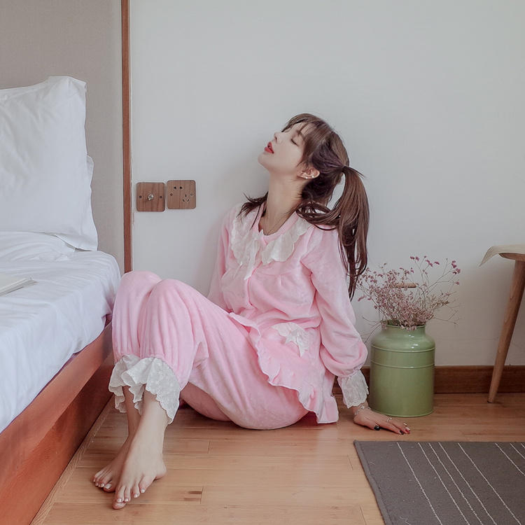 Đồ ngủ Công chúa ren san hô nhung mở bán giải phóng mặt bằng đặc biệt dày đặc ấm áp dịch vụ nhà phù hợp không được trả lại bộ đồ mặc nhà