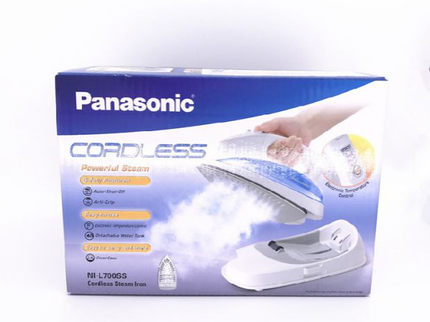 bàn ủi electrolux edi2004	 Bàn là hơi nước gia dụng di động Panasonic / Iron Electric NI-L700SS 	bàn ủi bluestone