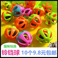 Разноцветная маленькая игрушка, кот