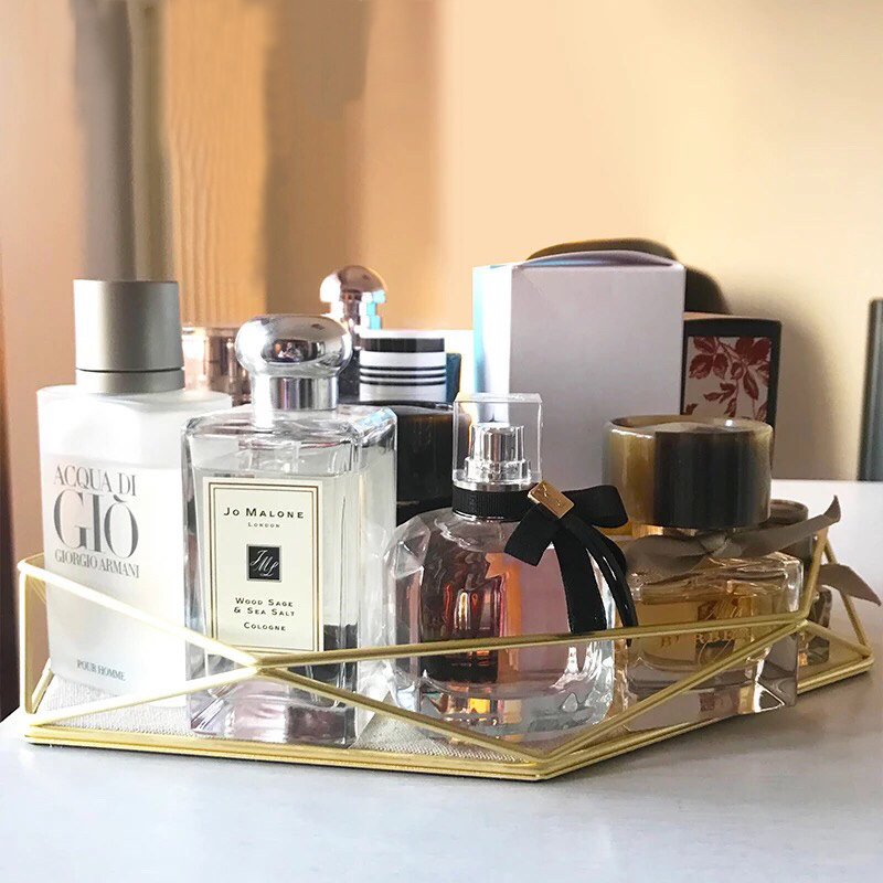 Ubra Nordic jewelry rack lipstick perfume storage tray makeup table makeup skin care storage box ins