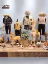 Childrens model half-length mens and womens clothing store childrens photography childrens clothing window display stand domineering fashion model props