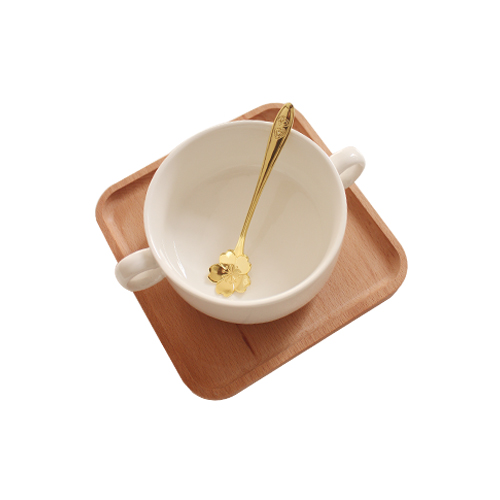 Và gió tấm gỗ hai cánh hoa anh đào thìa trắng bát sứ tráng miệng bộ đồ ăn đặt bát nhỏ bát cơm mẫu đĩa gỗ đẹp
