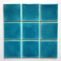 Светло -серое озеро синее ледяное трещина 10*10 см.