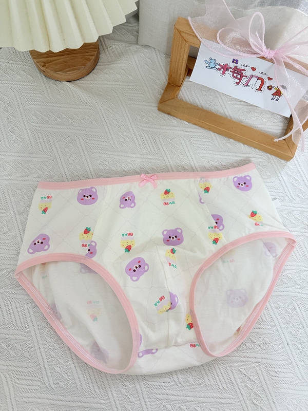 Men's Briefs, Handmade Underwear, Comfortable and Breathable, Mid-Waist Briefs That Cover the Hips
