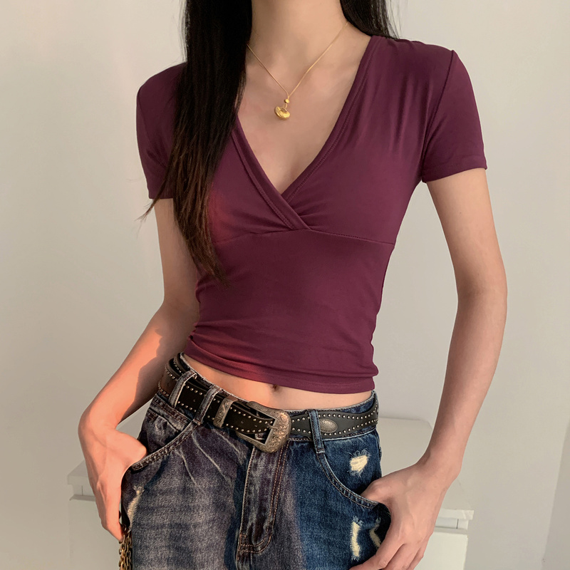Pure Desire Hot Girl Split-Line Cross-Neck Short-Sleeve T-Shirt for Women, New Summer Style, Niche Low-Cut Slim-Fit Elegant Short Top Pure Desire Hot Girl Split-Line Cross-Neck Short-Sleeve T-Shirt for Women, New Summer Style, Niche Low-Cut Slim-Fit Elegant Short Top