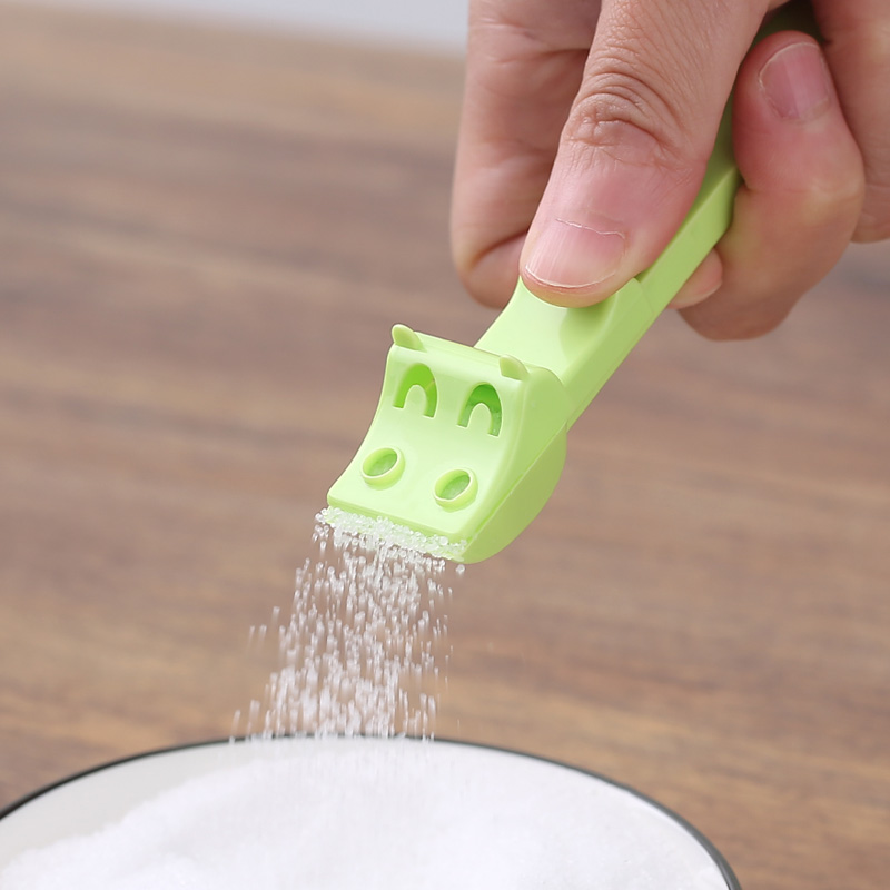 Quantitative 2 gr Control Salt Spoon Home Limited Salt Theorizer Kitchen Scale Control Salt Jug Case Seasoned Bottle Creativity Sprinkles Salt Jar-Taobao