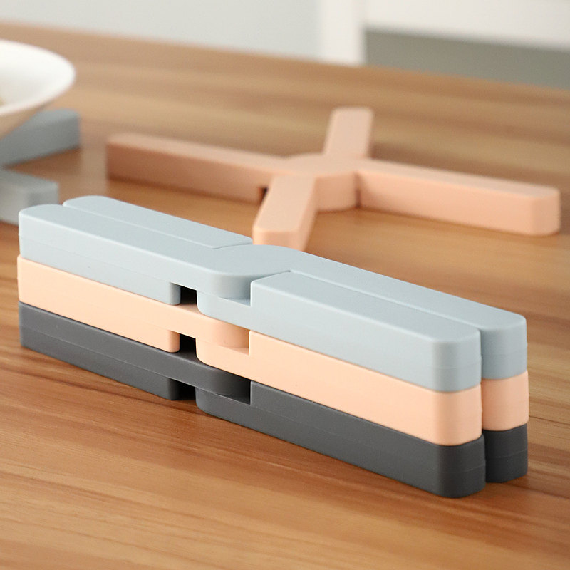 Kitchen Insulation Mat can be folded and disassembled Creative Kitchen Pan Bowl Tray Cushion Home Silicone Anti Slip Anti-Burn Table Mat