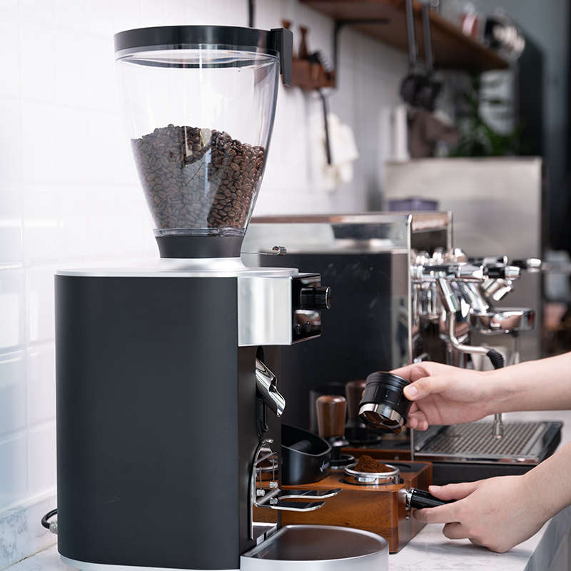 Dan Dinghe Dk64 Electric Coffee Grinder with Weighing Function, Automatic for Espresso and Americano, Suitable for Home and Commercial Use, Coffee Bean Grinding and Crushing