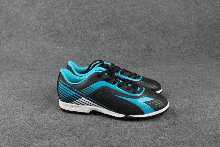 Chaussures de football - Ref 2441992 Image 12