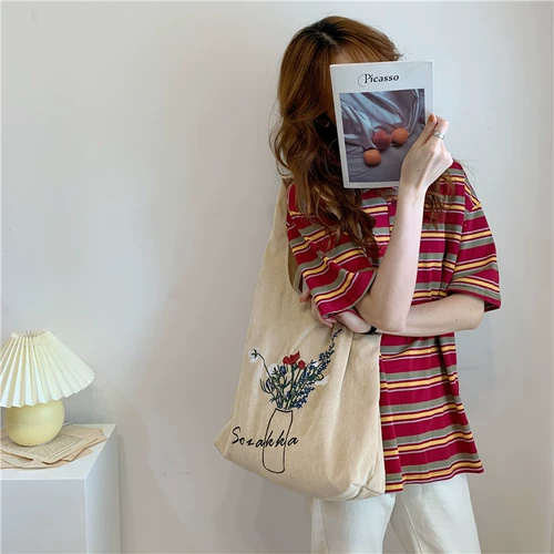 Японская литература и произведение искусства ретро -шикарное плечо супер сказочное вышитое холст