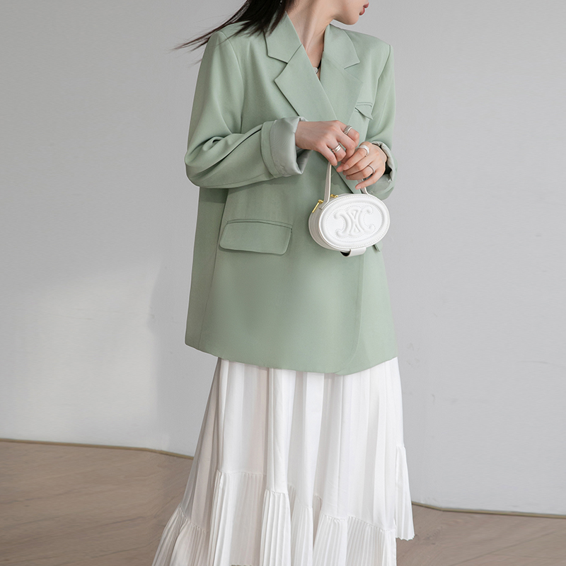 2026 Autumn New Korean Style Loose Casual Versatile Green Blazer for Women with Unique Design