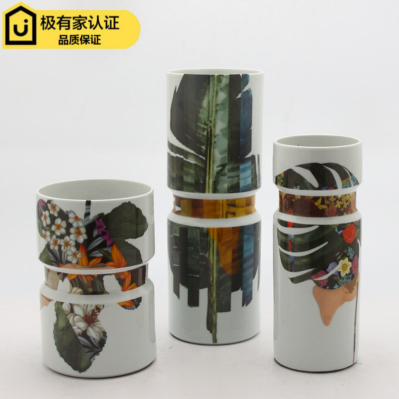 Modern light and luxurious creative ceramic printed flower vase flower inserts in living-room TV cabinet-like room floral decorations