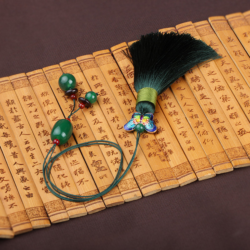 Ancient style bookmark creative tassel spike Green Agate Classical Chinese style fresh literary and artistic retro decorative hanging gift