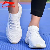 Giày nam Li Ning giày chạy bộ thủy triều 2019 mùa xuân mới chính thức đôi giày nhỏ màu trắng giày thông thường giày thể thao ARHM133 - Giày chạy bộ giày the thao nữ
