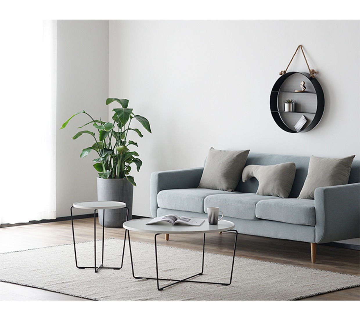Minimalist kết hợp phòng căn hộ cuộc sống hiện đại bàn cà phê của đồ nội thất cạnh tròn Scandinavian kiểu nhỏ, rèn sắt găng tay sofa tròn một vài - Bàn trà bàn ghế gỗ hiện đại