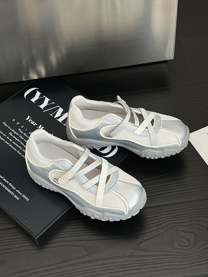 玛丽珍内增高芭蕾德训鞋女2025新款小个子秋季厚底休闲运动鞋凉鞋