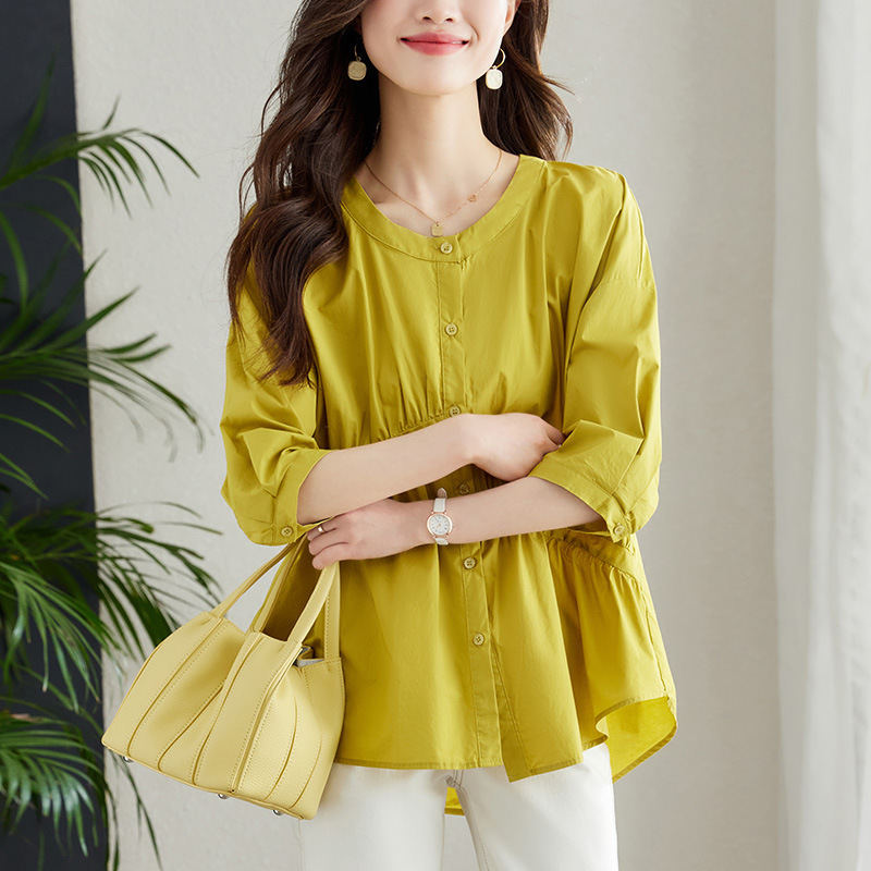 2026 New Summer Pure Cotton Shirt for Women with Irregular Pleats, Elegant Round Neck, Three-Quarter Sleeves, High-End Top 2026 New Summer Pure Cotton Shirt for Women with Irregular Pleats, Elegant Round Neck, Three-Quarter Sleeves, High-End Top