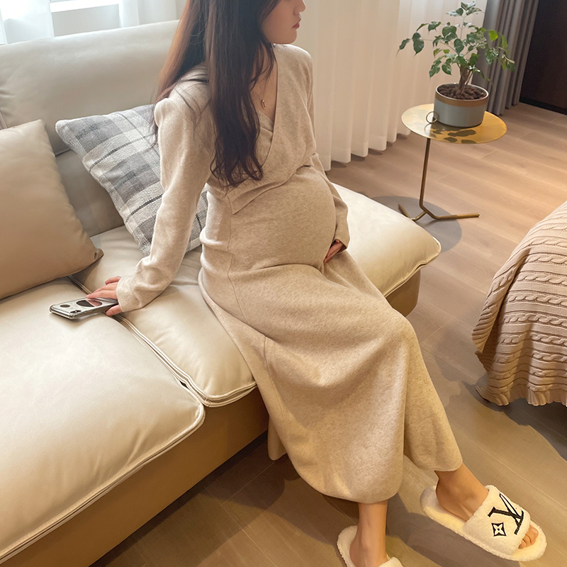 Maternity Dress, Mid-Length Sweater for Autumn, Slimming, Elegant, Stylish, High-End, Can Be Worn as an Inner Layer or Outerwear, French-Style Dress Maternity Dress, Mid-Length Sweater for Autumn, Slimming, Elegant, Stylish, High-End, Can Be Worn as an Inner Layer or Outerwear, French-Style Dress
