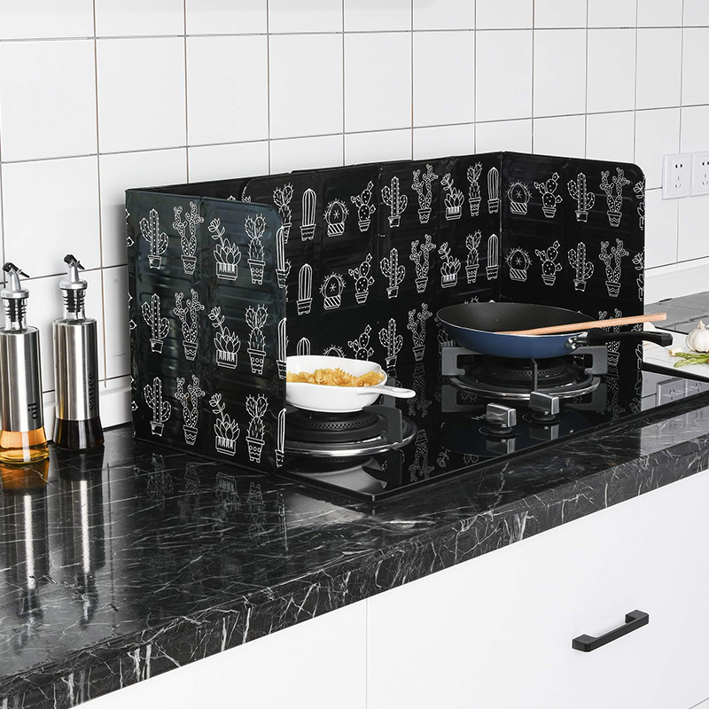 Kawashimaya kitchen cooking cooking dish anti-oil splash baffle artifact Cooking gas stove oil flap grease grille thickened