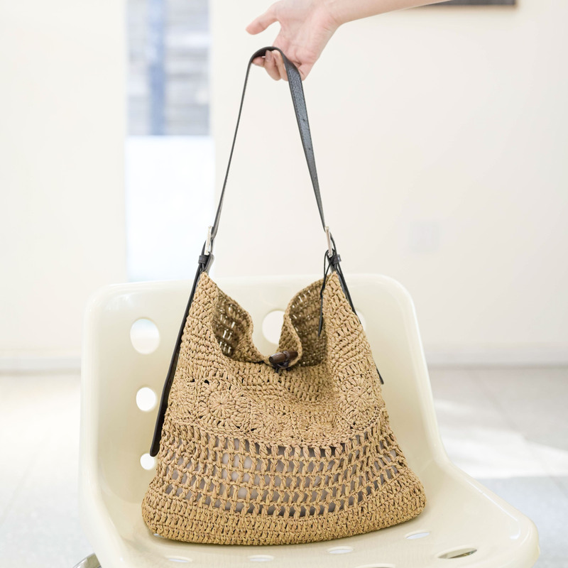 2025 New Style Matte Grass Summer Woven Bag Large Capacity Single Shoulder Bucket Bag Casual Lazy Style Tote Handbag