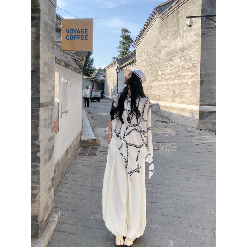 Youwei【Paper Painting and Dyeing】Custom Printed Short-Sleeve Shirt Cape Top Lantern Pants Set for Women Summer