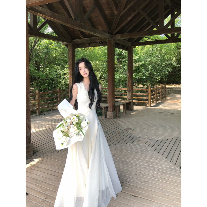 Youwei's Stunning and Unique Dress for Women, 2026 New Summer Lace Sleeveless White Camisole Dress Youwei's Stunning and Unique Dress for Women, 2026 New Summer Lace Sleeveless White Camisole Dress