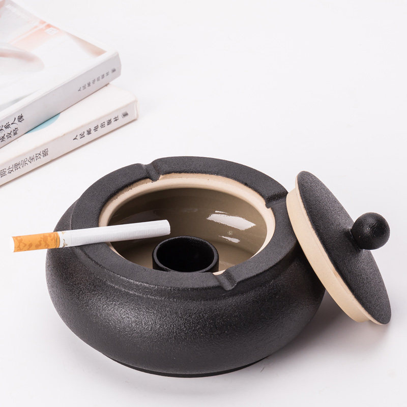 Ashtray with cover anti - fly ash Ceramic ashtray creative personality trend household living room