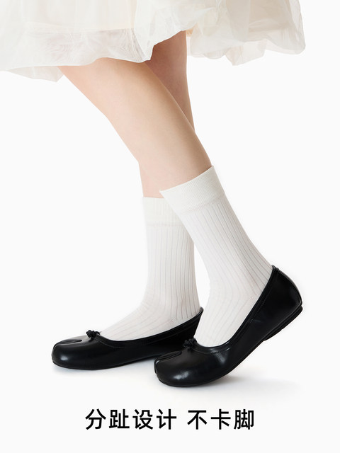 Split-Toe Socks, Light Gray Mid-Calf Socks, Spring, Summer, and Autumn Style Socks for Women, Seamless Ribbed Cotton Socks, Two-Toe Long Socks, Sweat-Absorbent and Breathable