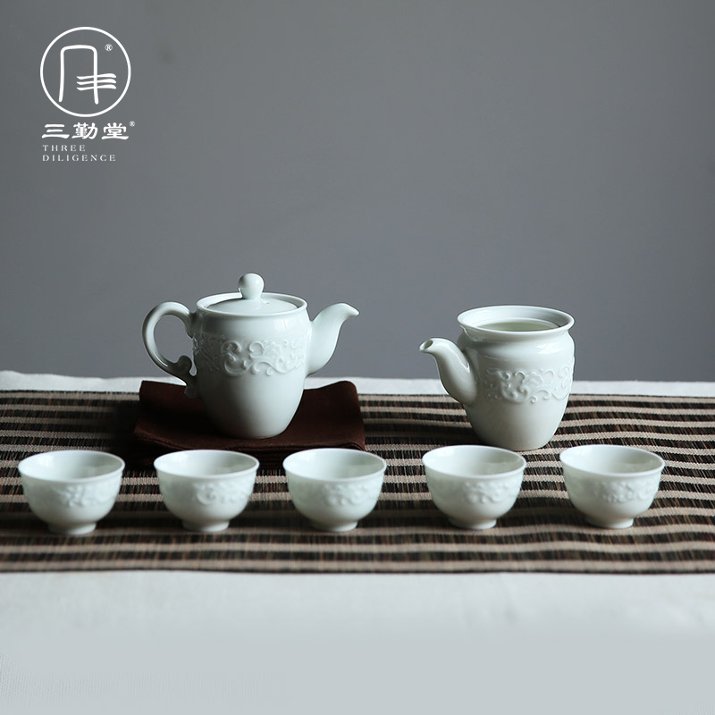 Three frequently hall was suit ceramic teapot and teacup fair keller jingdezhen celadon is the whole set of kung fu tea set
