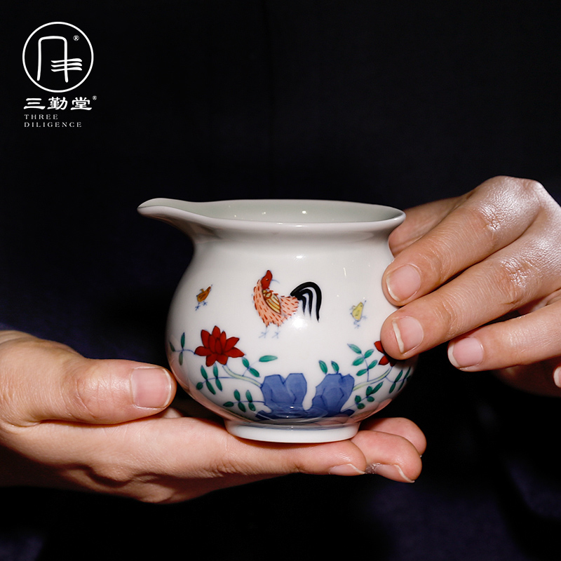 Sanqintang Doucai Gongdao Cup Jingdezhen Kung Fu Tea Set Ceramic Chenghua Doucai Chicken Bowl Cup Tea Dispenser S32033