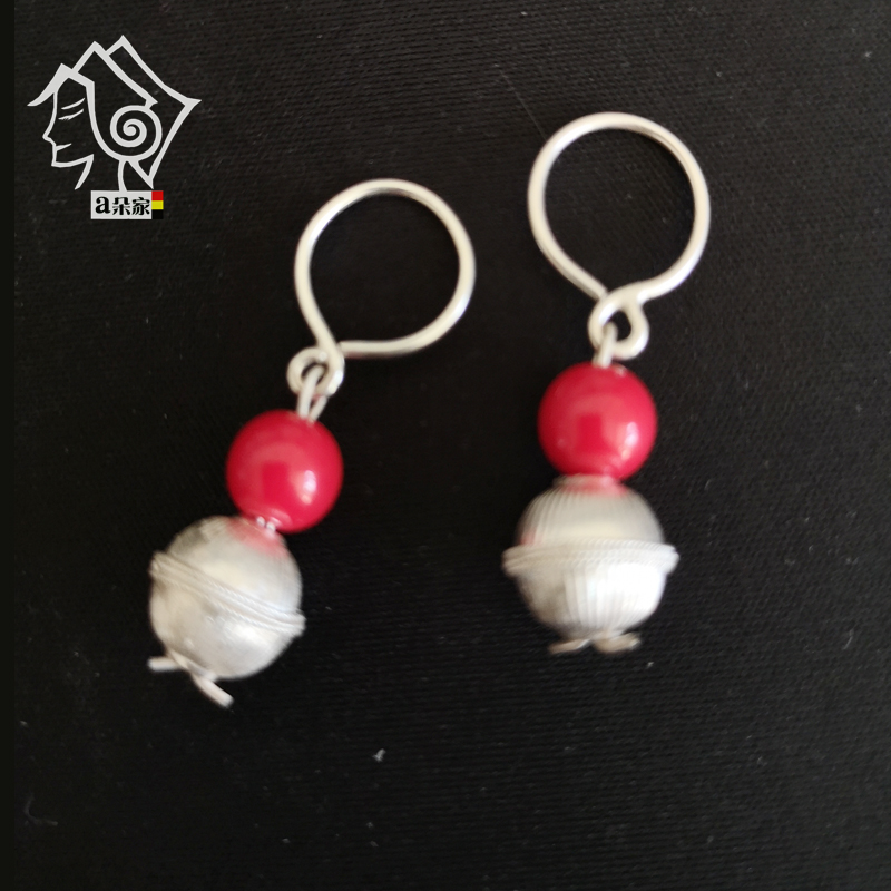 Liangshan Xichang Yi Yi Earrings Female Pure Silver Pure Handmade Silver Pearl Small Earrings National Wind Creative Specialty Jewelry