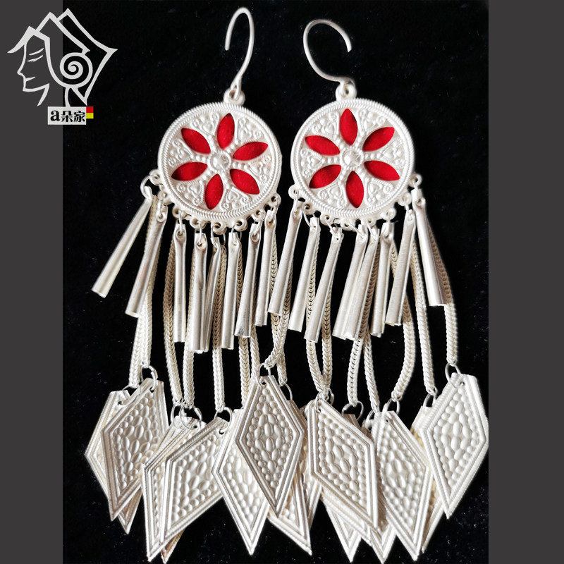 Cool Mountain Yi Earrings Pure Silver Pure Handmade 999 Retro National Wind Long Stream Susilver Earrings Featured Crafts