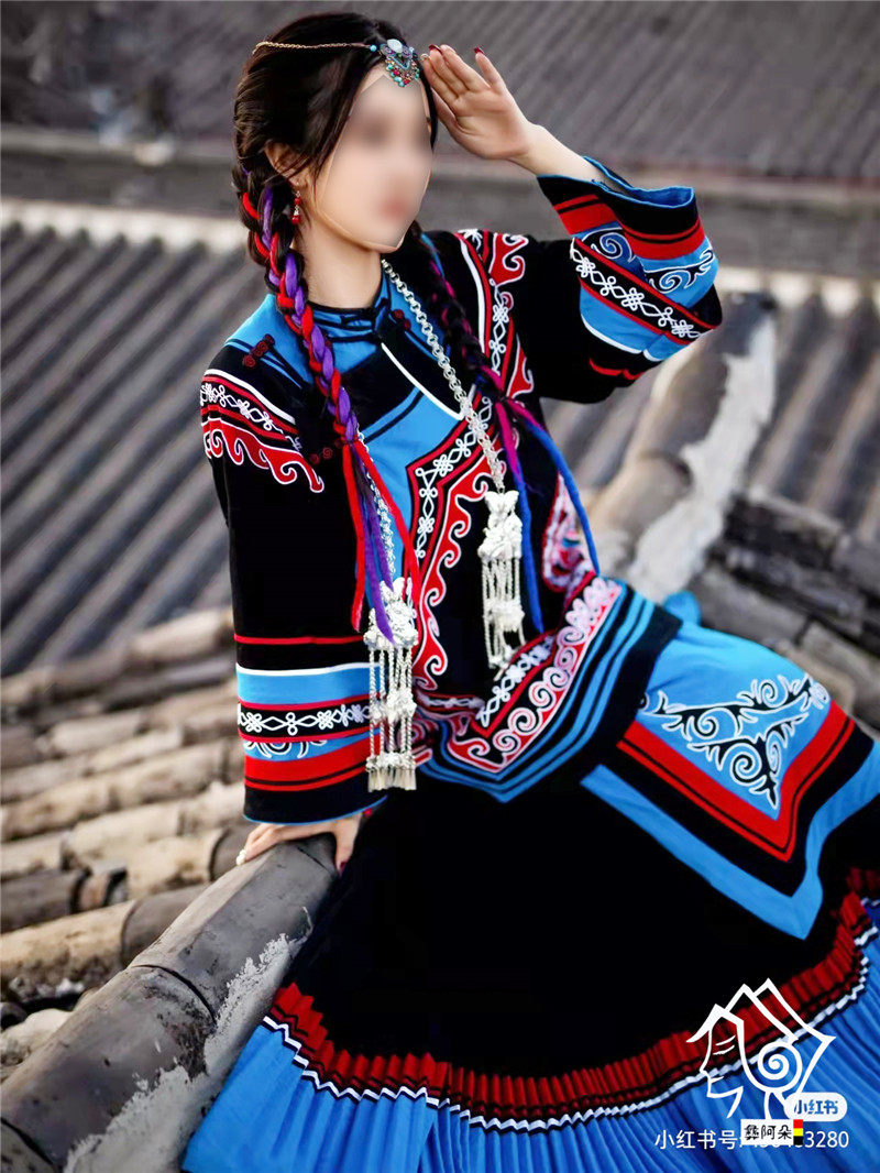 Cool Mountain Yi Clothing Women Suit Blue Cotton Linen Handmade Embroidered Flower Minority Wind Three Sets Dressage